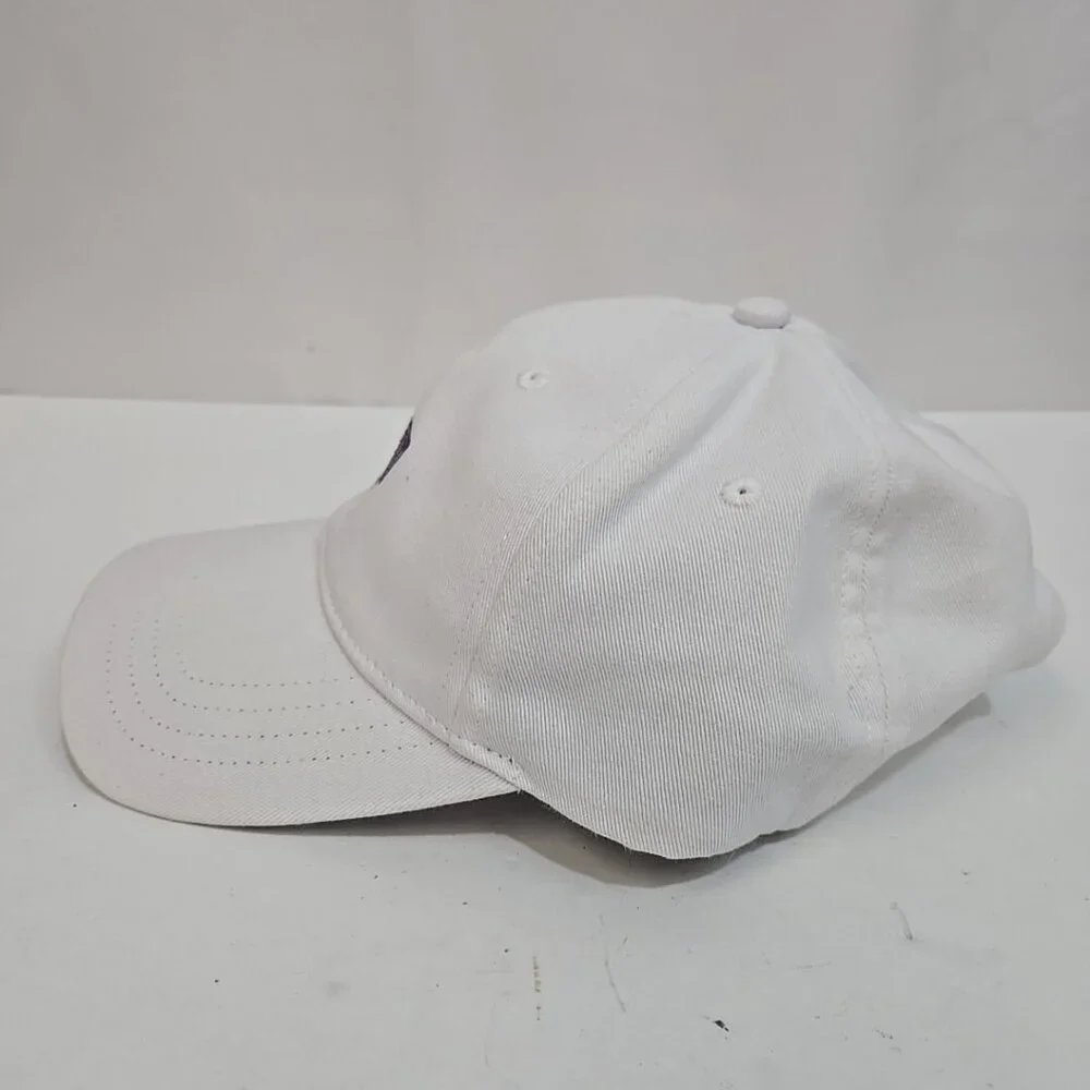 Levi's California Baseball Hat Adjustable Strapback Cap White Embroidered Logo